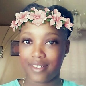 Meet your Posher, Victoria